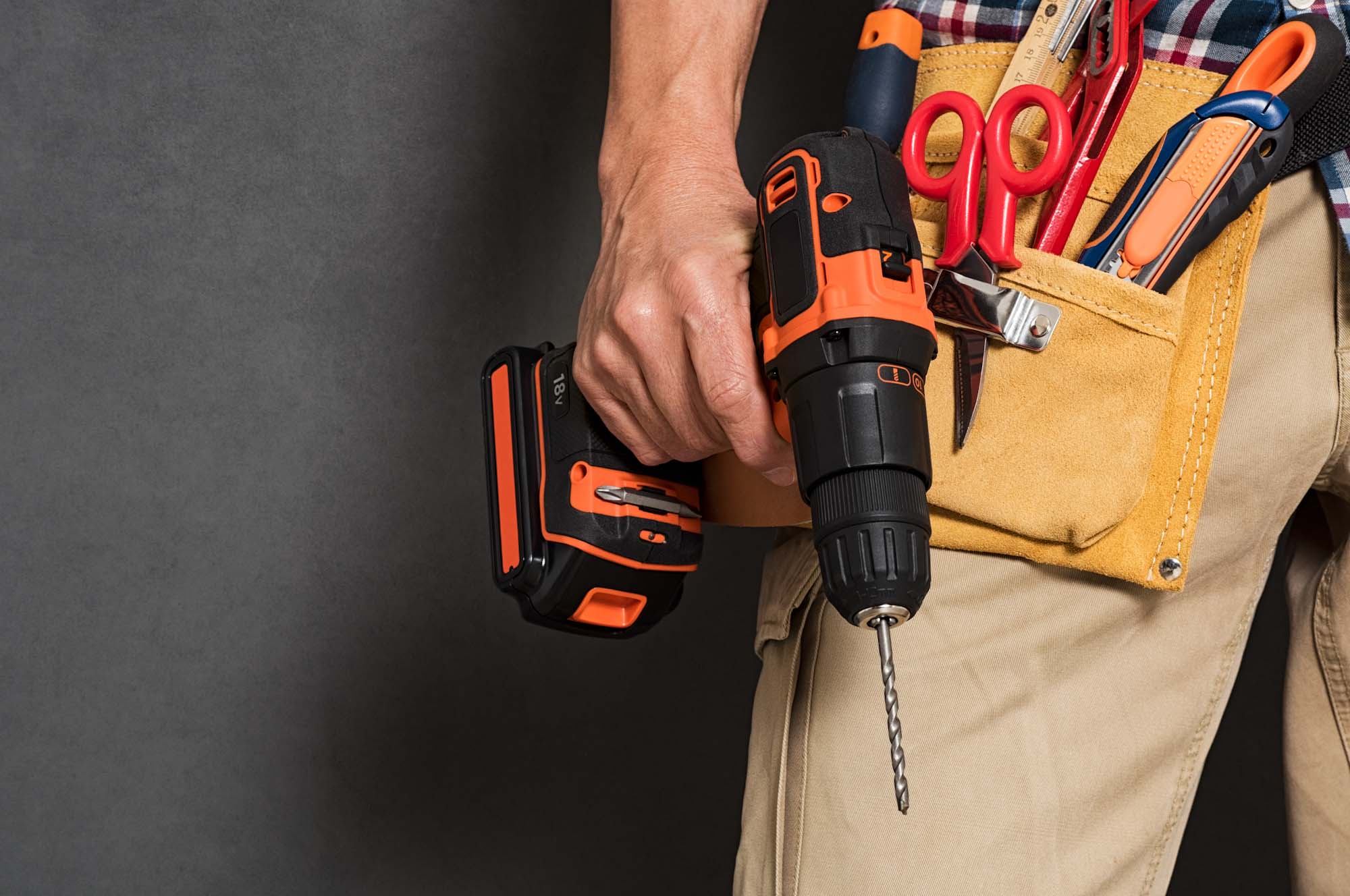 handy person in Dubai
